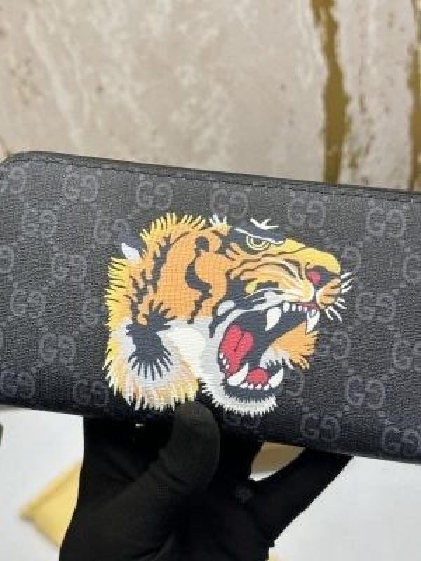 GUCC_I LONG ZIP AROUND WALLET WITH OG BOX AND DUST BAG (BLACK TIGER) 60017