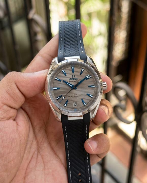 Omegg_a Seamaster aqua terra