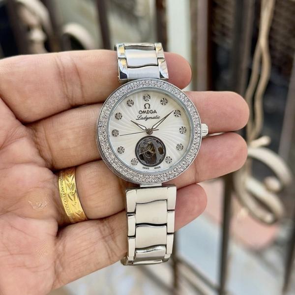 Omeg a Ladymatic Watch For Her 798