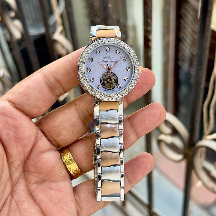 Omeg a Ladymatic Watch For Her 801