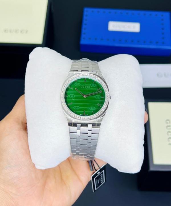 GUCC_I WATCH M-279