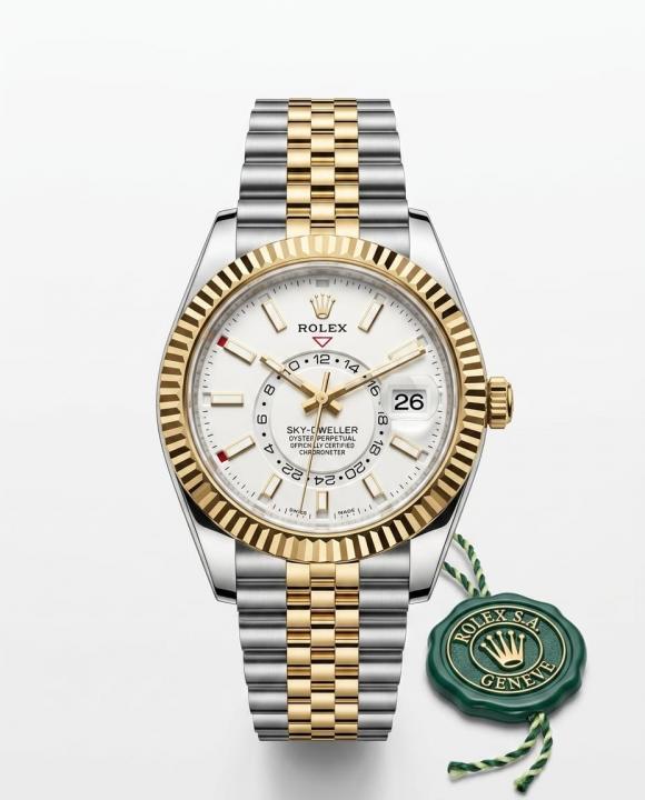 Rolee_x Oyster perpetual Sky Dweller  Z-R Premium