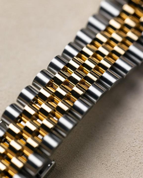 Rolee_x Oyster perpetual Sky Dweller  Z-R Premium