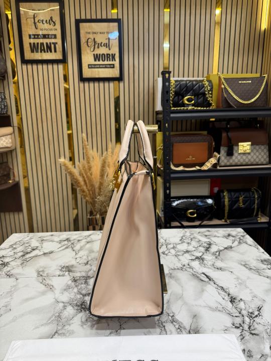 GUESS ELAVATE TOTE WITH DUST BAG PREMIUM QUALITY (CREAM)