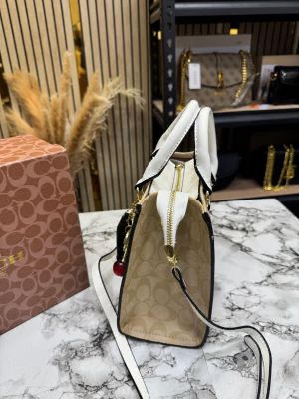 Coac_h Maggie Medium Leather Tote Bag In Blocked Signature Canvas With Box And Dust Bag (White-7933)