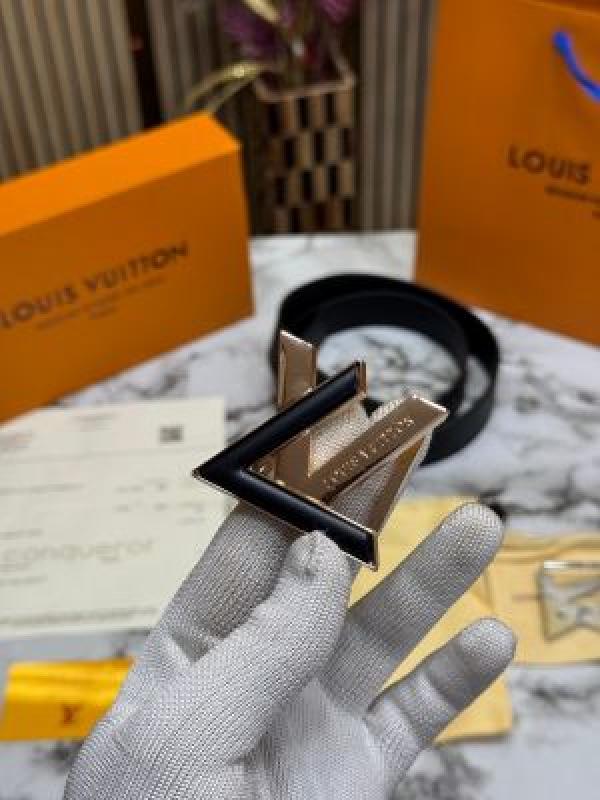 LOUI_S VUITTON BELT COMBO PREMIUM QUALITY WITH OG BOX AND CARRY BAG (LV-6)
