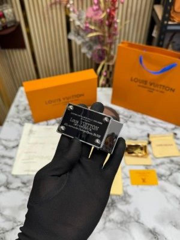 LOUI_S VUITTON BELT COMBO PREMIUM QUALITY WITH OG BOX WITH CARRY BAG (LV-3)