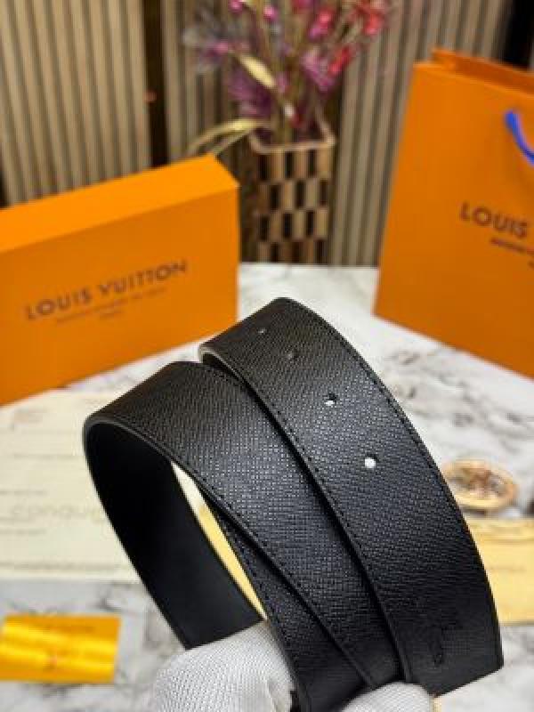LOUI_S VUITTON BELT COMBO PREMIUM QUALITY WITH OG BOX AND CARRY BAG (LV-5)