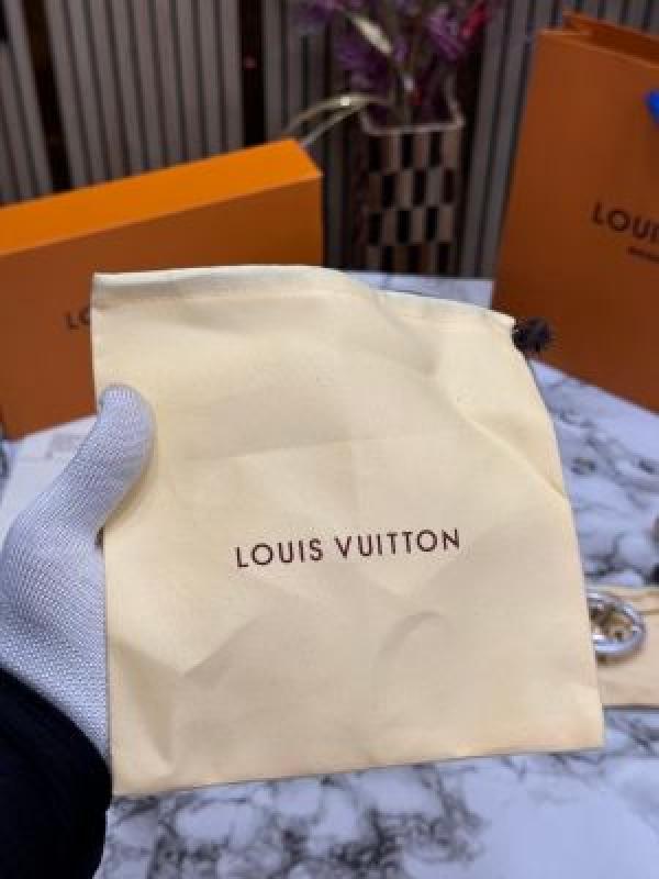 LOUI_S VUITTON BELT COMBO PREMIUM QUALITY WITH OG BOX AND CARRY BAG (LV-5)