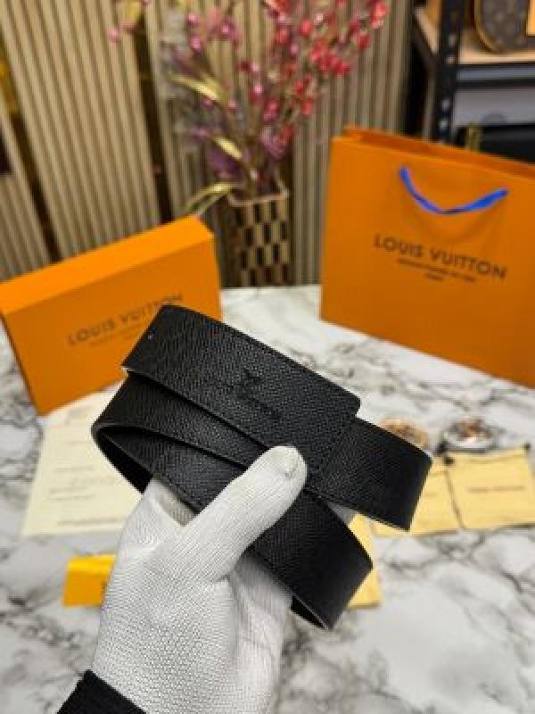 LOUI_S VUITTON BELT COMBO PREMIUM QUALITY WITH OG BOX AND CARRY BAG (LV-5)