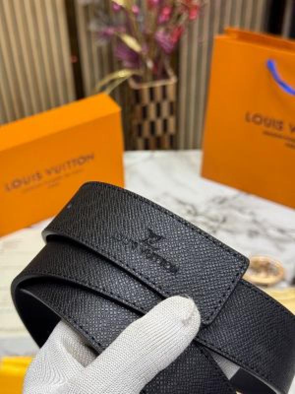 LOUI_S VUITTON BELT COMBO PREMIUM QUALITY WITH OG BOX AND CARRY BAG (LV-5)
