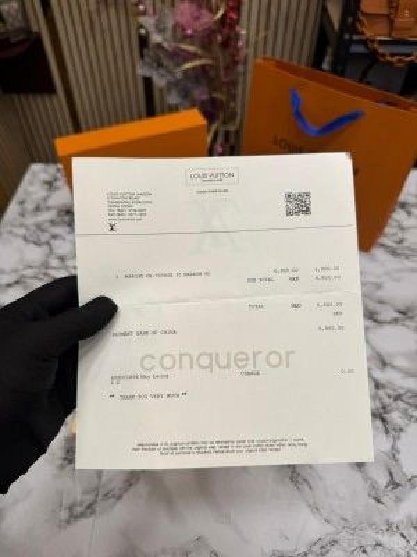 Loui_s vuitton belt combo premium quality with og box with carry bag (lv-9 black)