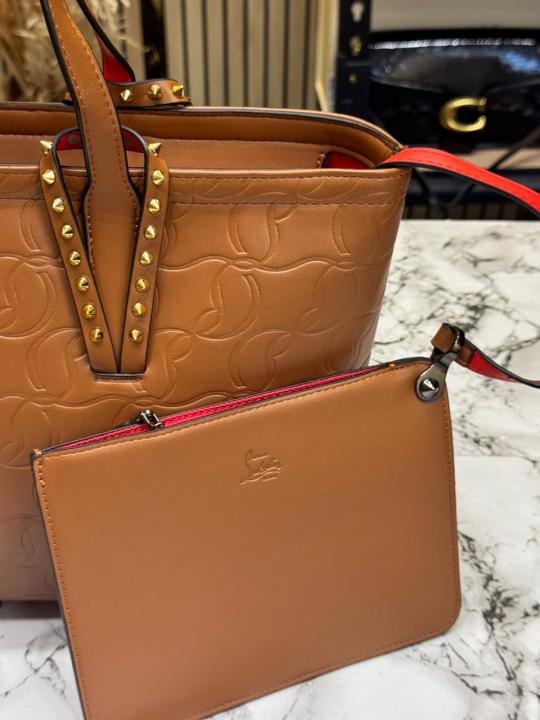 Christia_n Louboutin Embossed Leather Tote Bag With Pouch & Dust Bag (Brown) (66376)
