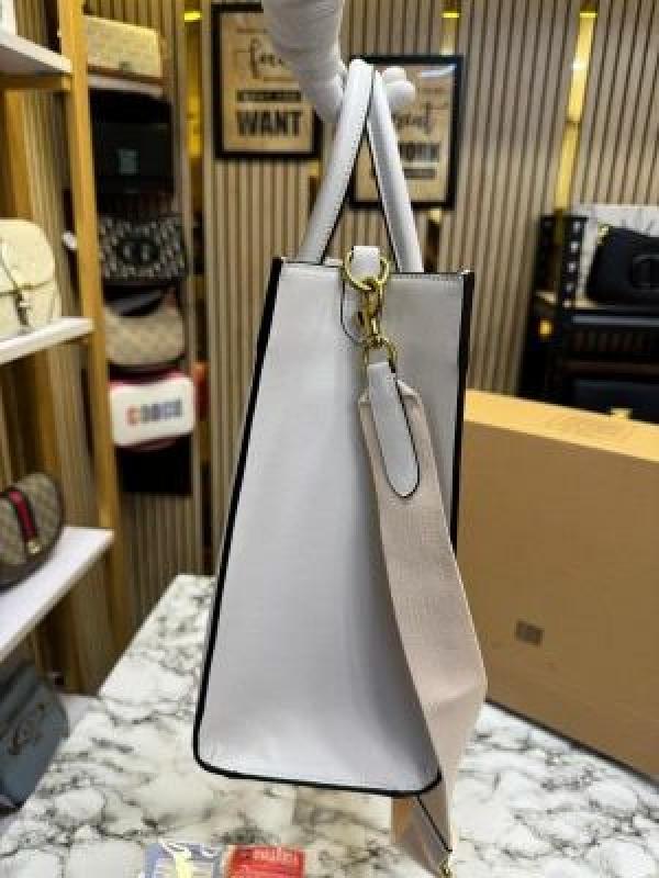Coac_h Ace_Tote_Bag_Carryall_With_Box_And_Dust_Bag_(Full_White)