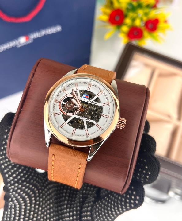 TOMMM Y HILFIGER WATC M-690
