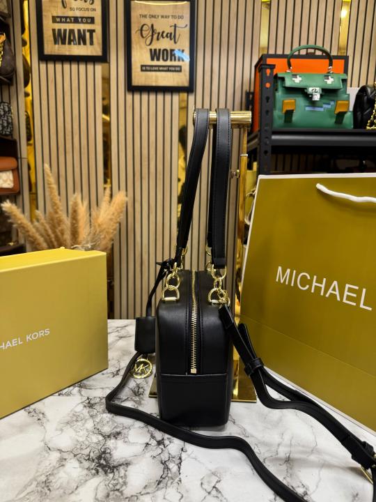 Michael Kor_s Charm Shoulder Bag With Box And Dust Bag (Black)