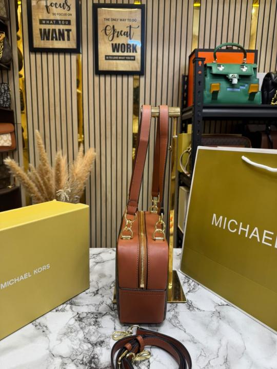 Michael Kor_s Jet Set Medium Camera Crossbody Bag With Box And Dust Bag Including Carry Bag (Brown)