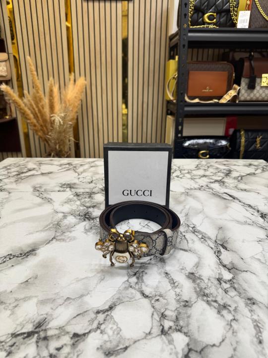Gucc_i Queen Bee Buckle GG Monogram Leather Belt