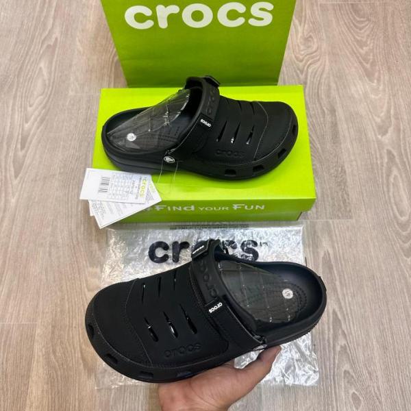 Croc  Yukon Vista Black Clog 652