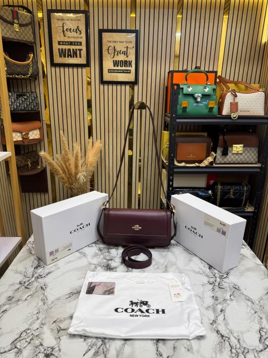 Coac_h Etta Flap Crossbody Bag With Box And Dust Bag (Wine)
