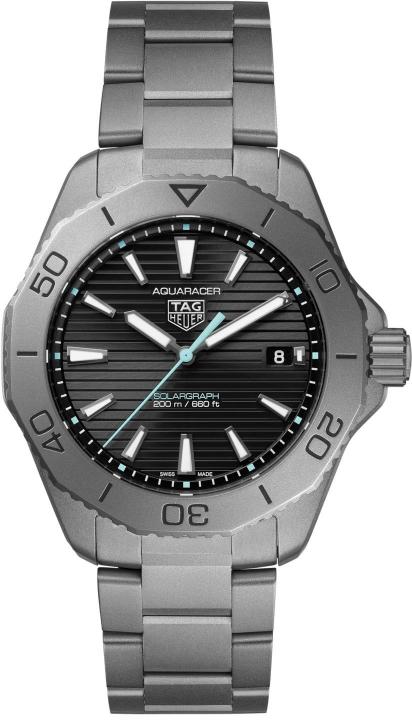 Tag_g Aquaracer Professional 200 Date Automatic Taitanum mate