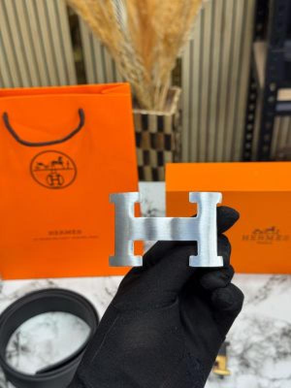 HERME_S BELT COMBO WITH CARRY BAG AND DUST BAG WITH CARD AND BILL WITH OG BOX HS-5