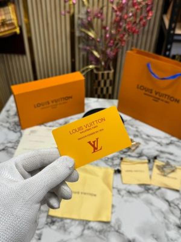 LOUI_S VUITTON BELT COMBO PREMIUM QUALITY WITH OG BOX AND CARRY BAG (LV-7)