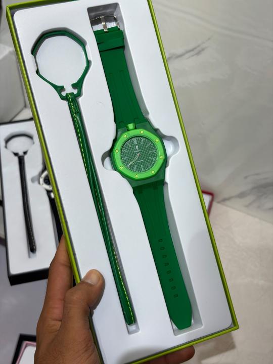 Ap x S Watch With Belt and box Heavy Quality 581