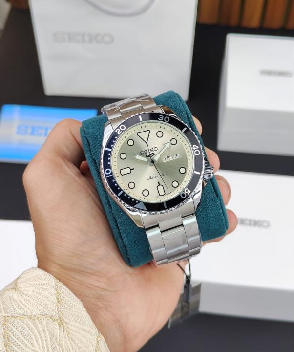 SEIKO WATCH M-711