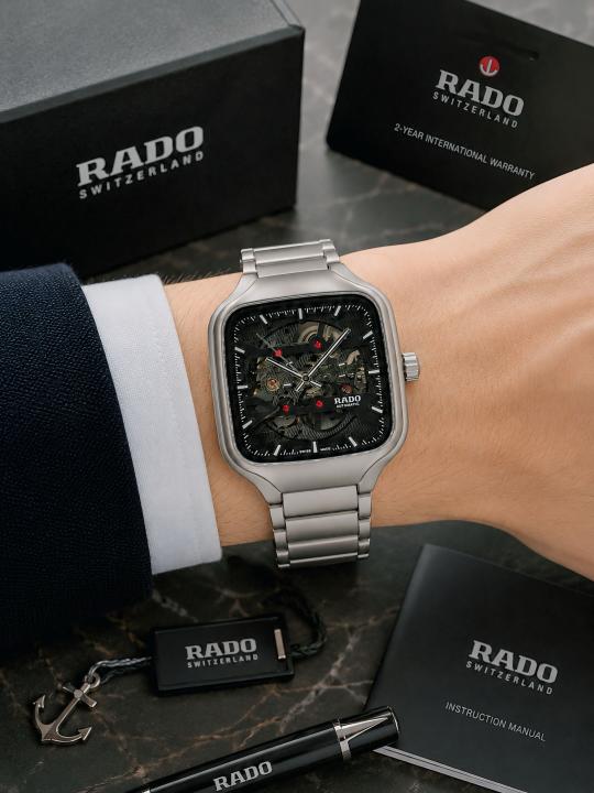 Rad_o True Square Open Heart Automatic Back Open Collection