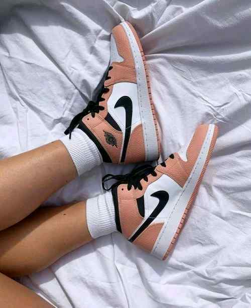 nikee air jorden 1 mid gs pink quartz for her