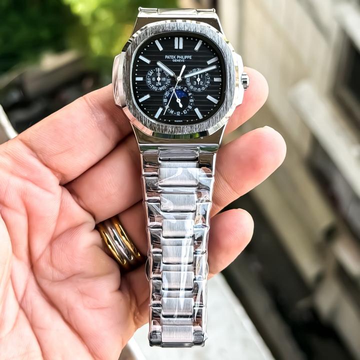 PATEK_PHILLIPE NAUTILUS CALENDAR WATCH