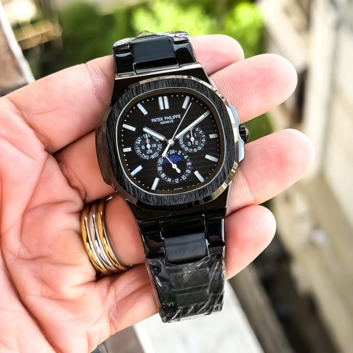 PATEK_PHILLIPE NAUTILUS CALENDAR WATCH