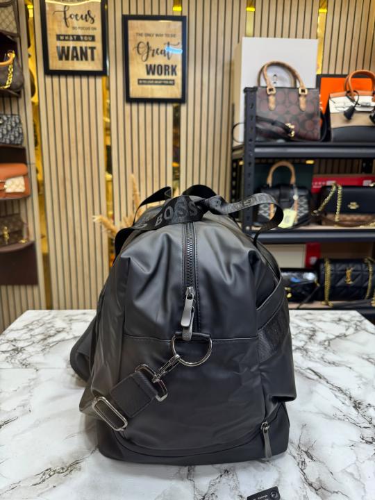 Hugo Bos_s Premium Quality Carry-On Travel Duffle Bag (BS16006-A)