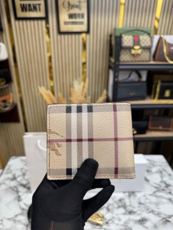 Burberr.y_Wallet_Belt_combo_With_Box_And_Dust_Bag(B66-2_Apricot)