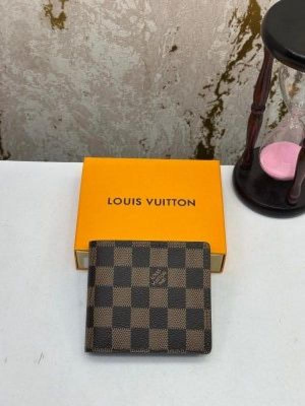 Loui_vuitton brown premium wallet with og box model no -28