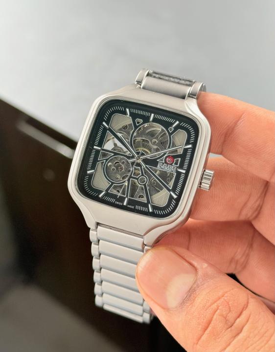 Rad_o True Square Open Heart Automatic Back Open Collection