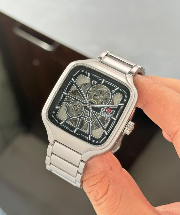 Rad_o True Square Open Heart Automatic Back Open Collection
