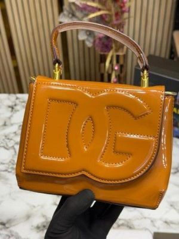 Dolc_e_&_gabbana_lacquered_bag_mini_dg logo_(brown)