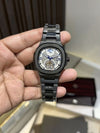 PATE BLACK COLOUR SWIFT MOVEMENT