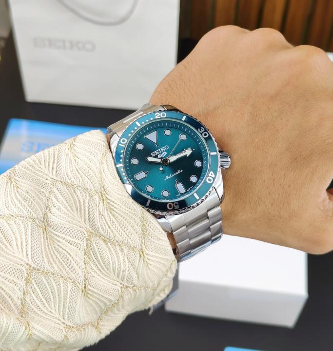 SEIKO AUTOMATIC WATC M-715