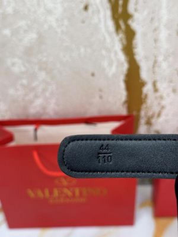Valentin_o Garavani V-Shaped Premium Ladies Belt With Box Dust Bag Includes CarryBag (V44)