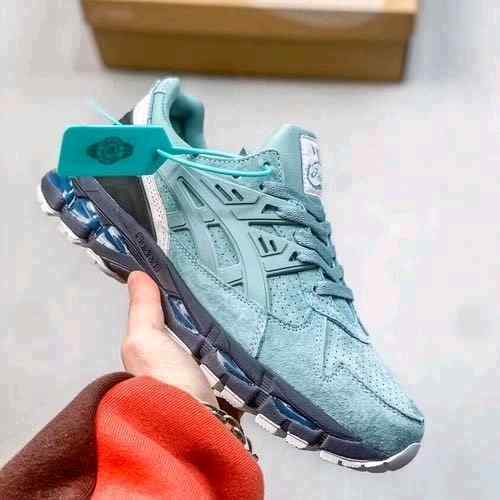 Asicss Kayano gel 21 BIRCH SUEDE