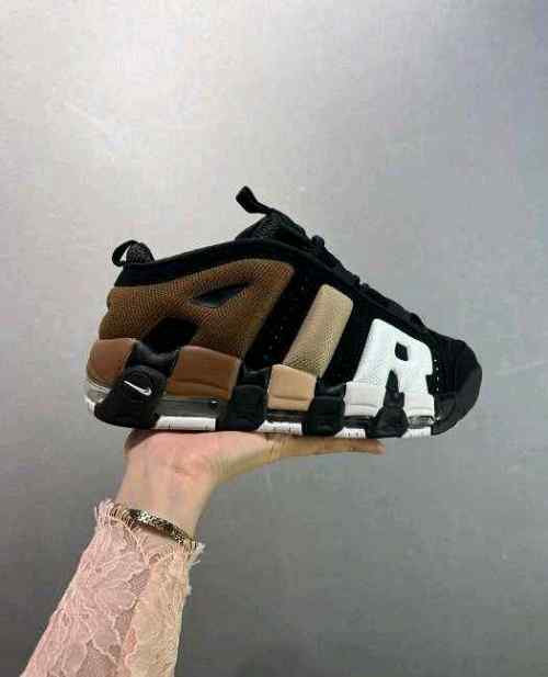Nikee air more uptempo gs barely green