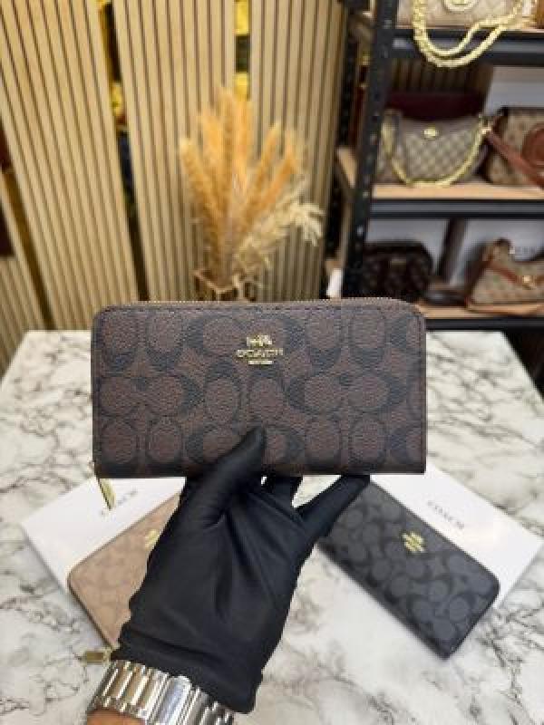Coac_h Signature Monogram Zip-around Long Wallet (Coffee) (60017)