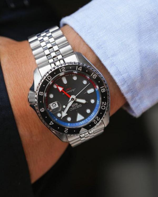 Seik_o 5 Sports GMT Automatic 649