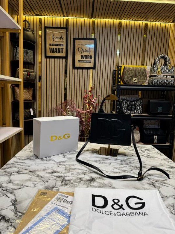 Dolc_e & Gabbana Daily Mini Leather Tote Bag With Og Box And Dust Bag Premium Quality (V-2221)