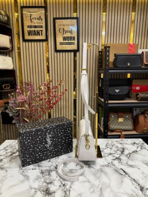 (Ysl) Yves Saint Laurent Le Hobo Shoulder Bag With Box And Dust Bag (V-2428-1) (White)