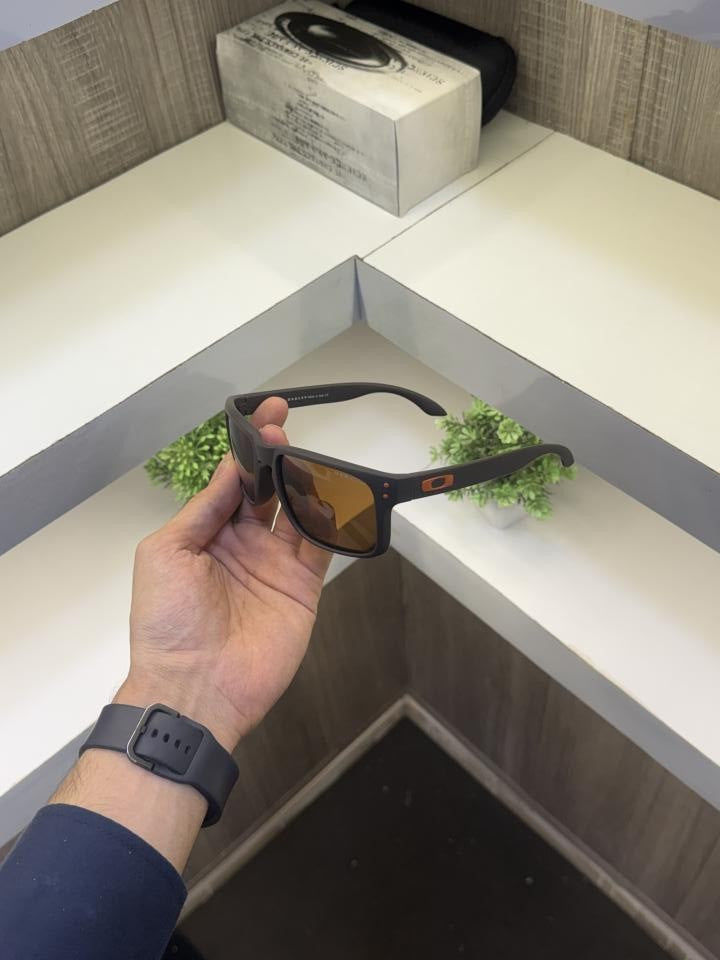 Oakleey 3338 Brown