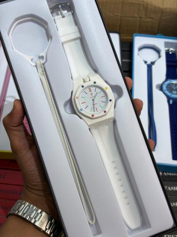 AP S Mens With Box